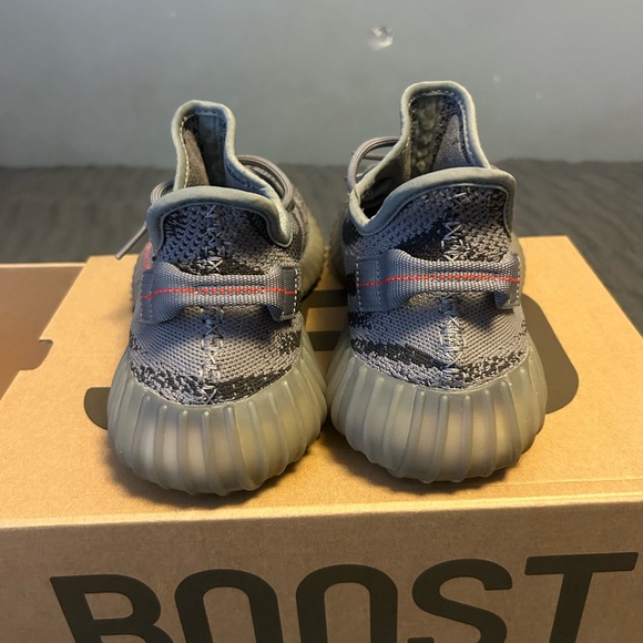 Yeezy Beluga v2.0 - Picture 2 of 6